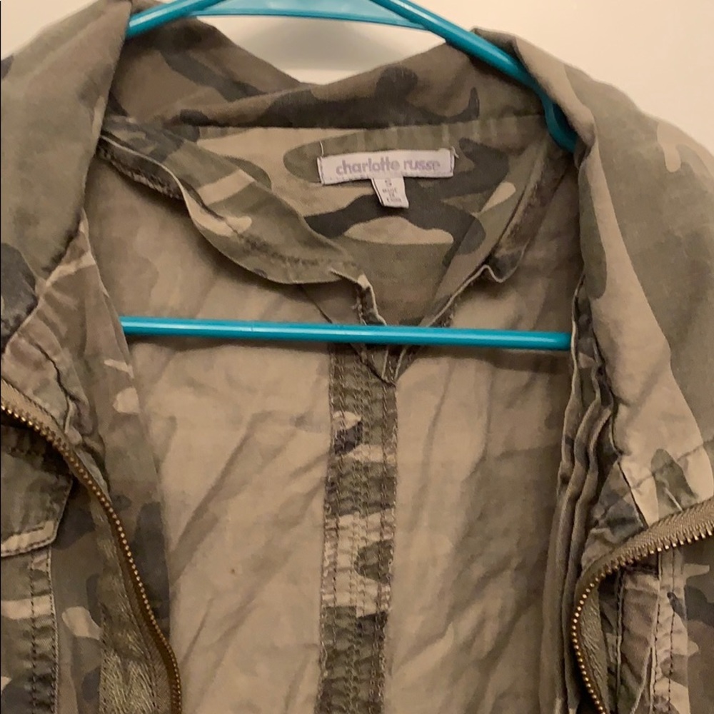 Camouflage - Camo Jacket - Utility Jacket - Picture 2 of 4